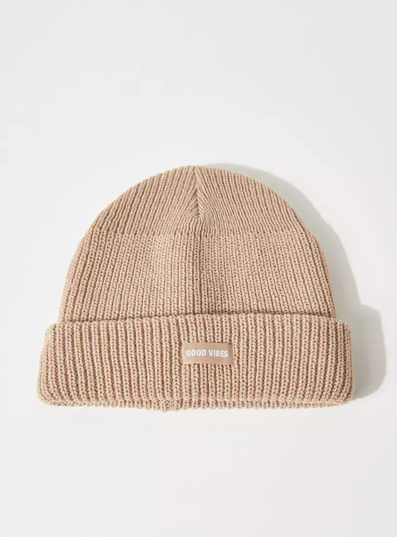 Max Applique Detail Beanie Cap