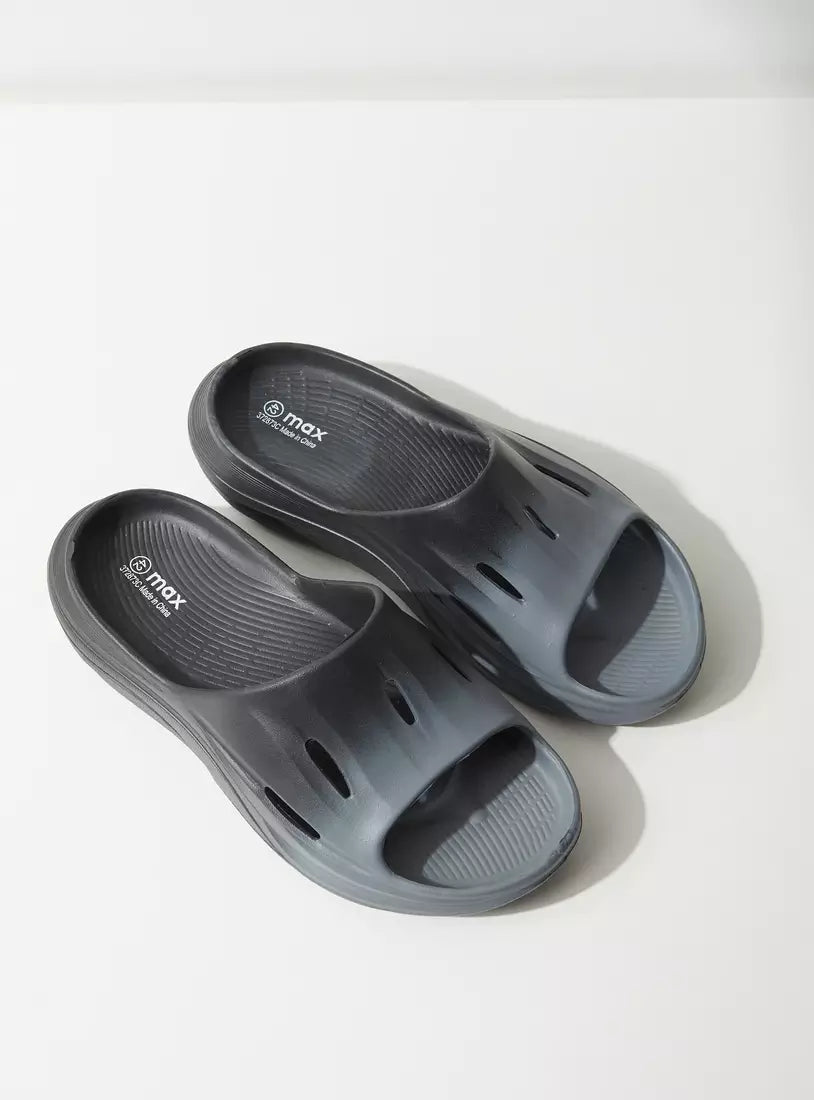 Max Cutout Detail Slip-On Slides