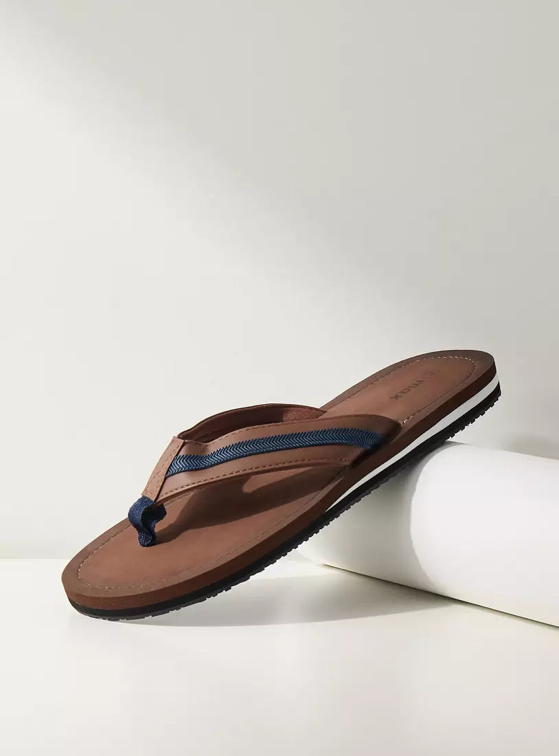 Max Textured Slip-On Sandals