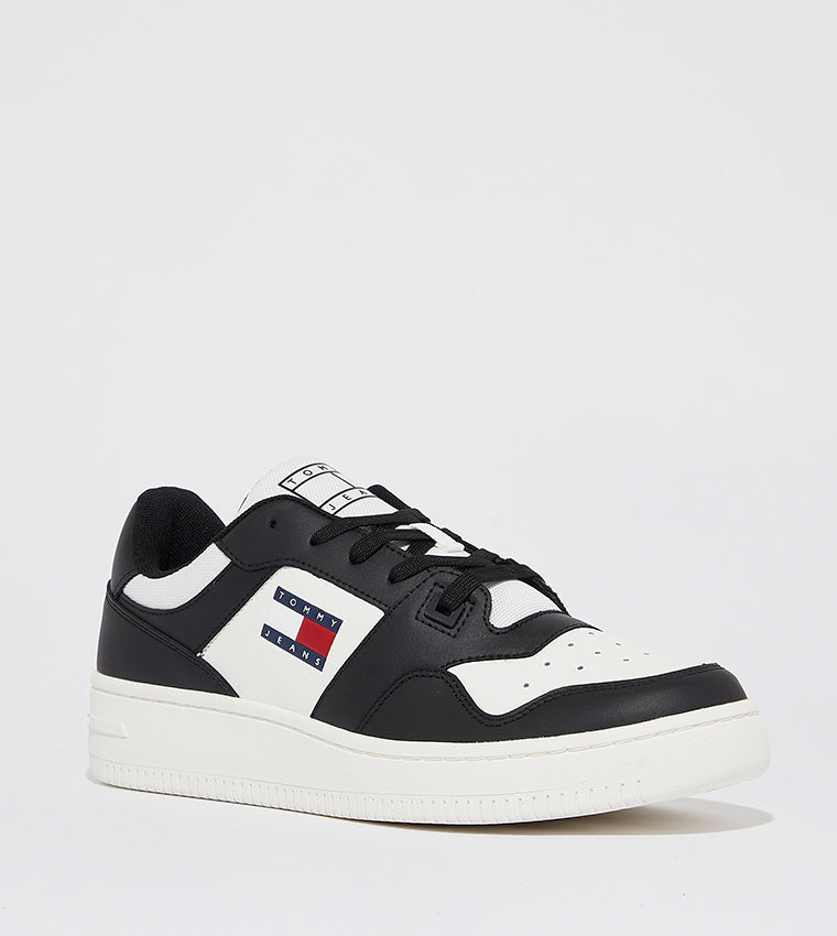 Tommy Hilfiger Logo Detail Lace-Up Sneakers