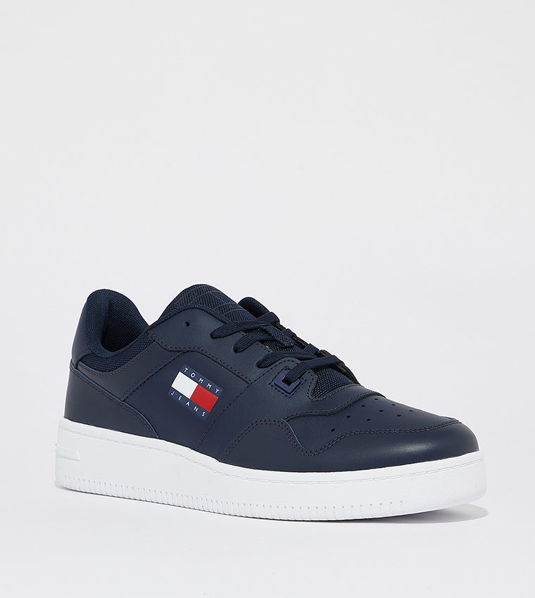Tommy Hilfiger Logo Detail Lace-Up Sneakers