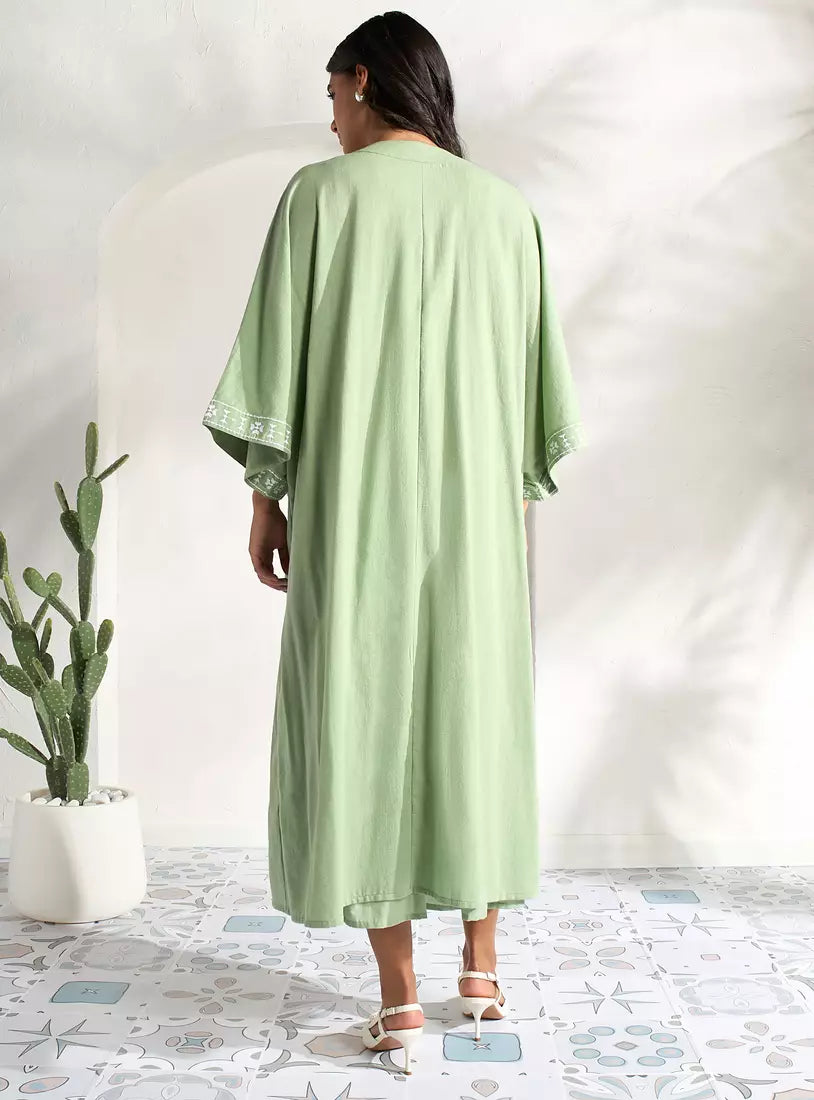 Max Embroidered Better Cotton Shrug