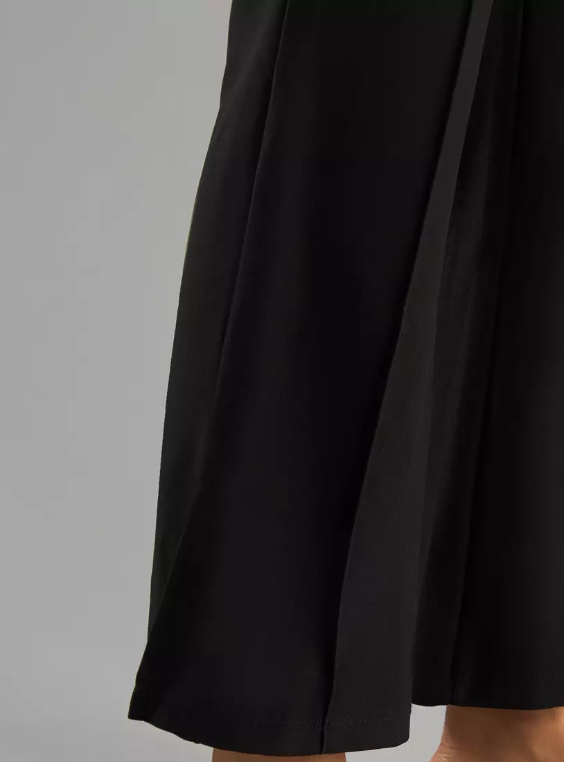Max Plain Pintuck Detail Wide Leg Pants