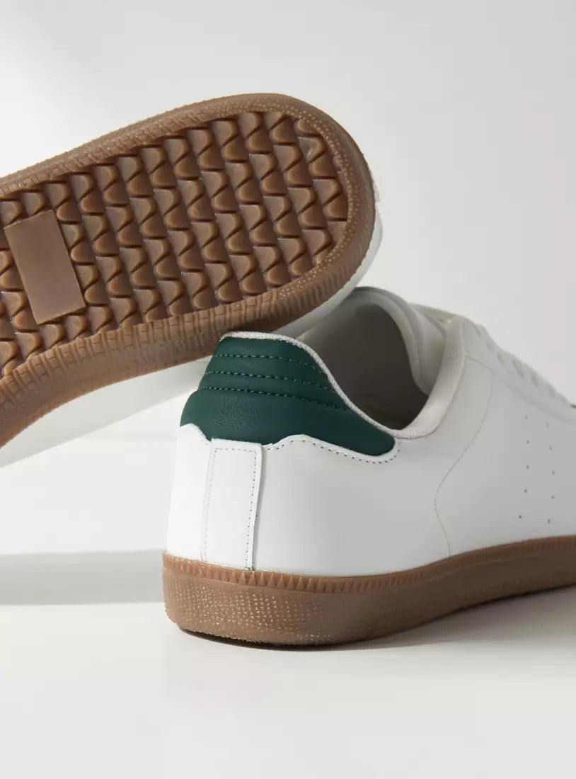 Max Colourblock Shoes with Lace-Up Closure