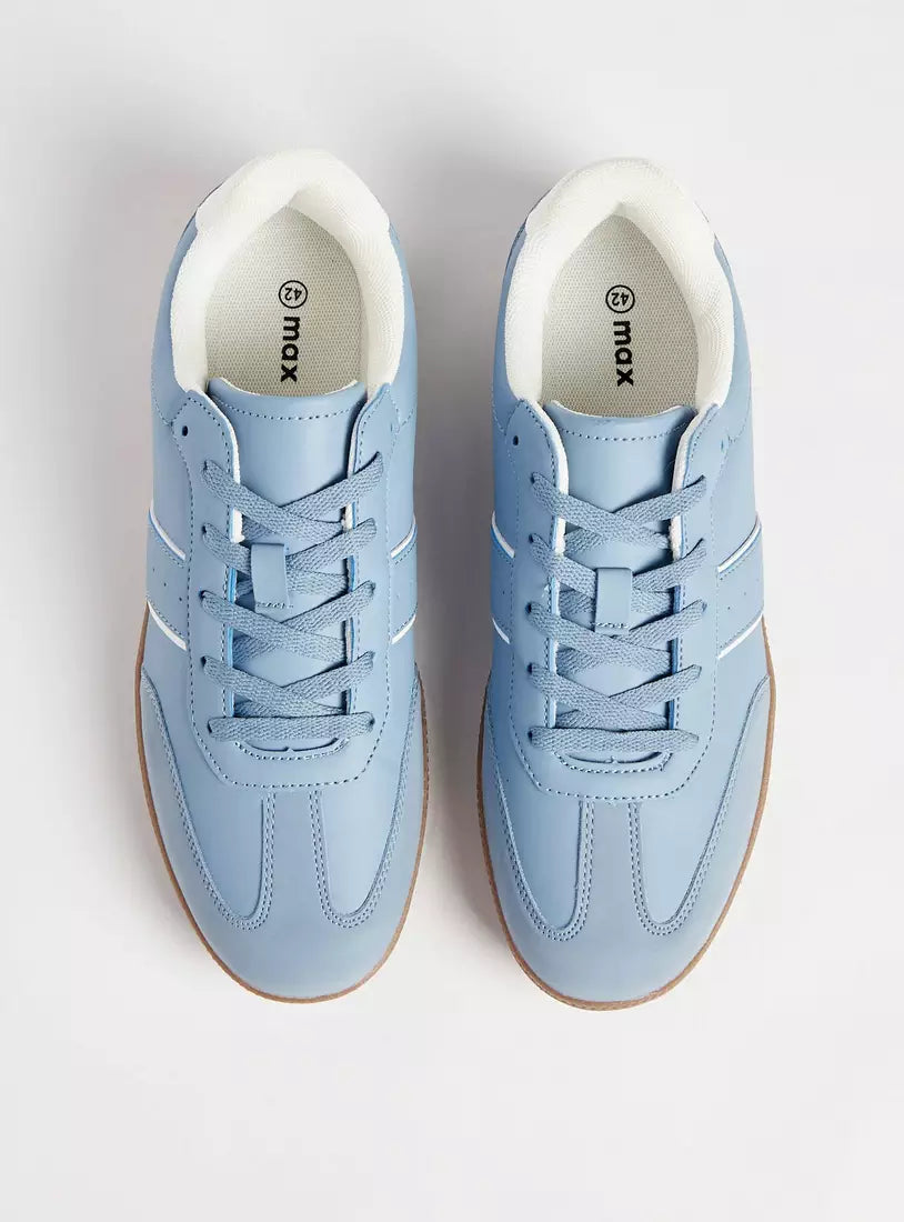 Max Plain Lace-Up Sneakers