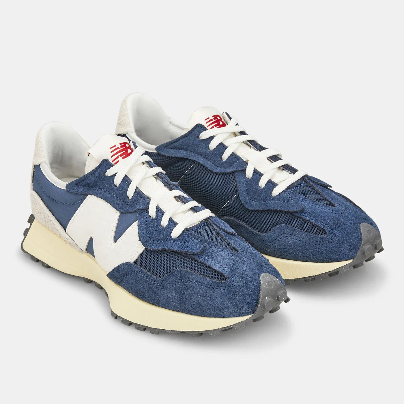 New Balance 327 Shoe