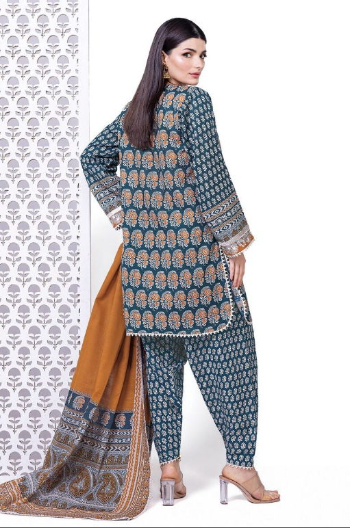 Khaadi Embroidered Light Khaddar Fabrics 3 Piece