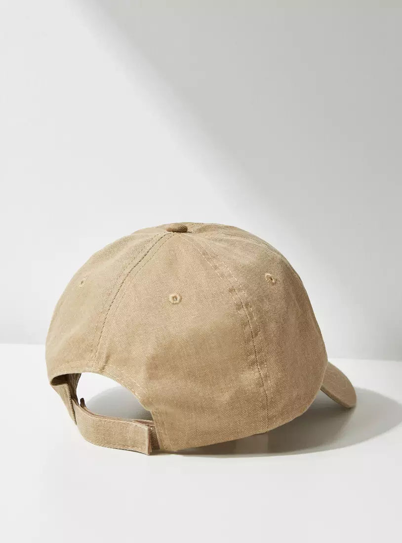 Max Applique Detail Cap