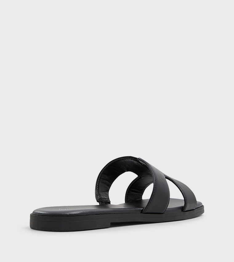 Call it Spring HAYLEE Flat Sandals (Black)