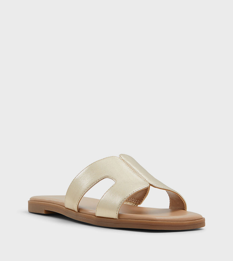 Call it Spring HAYLEE Flat Sandals (Gold)