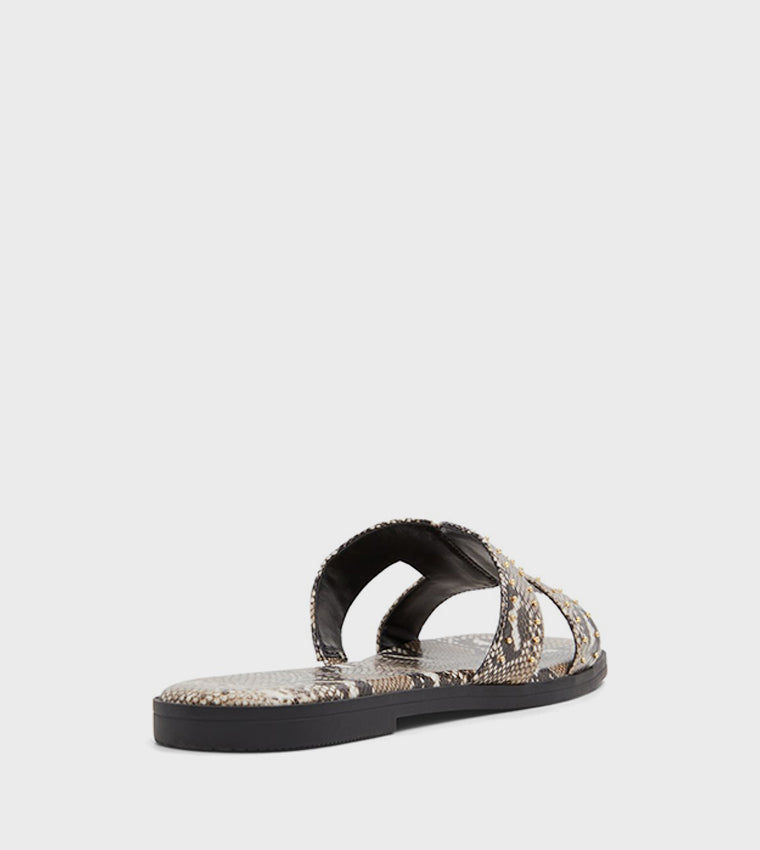 Call it Spring HAYLEE Flat Sandals